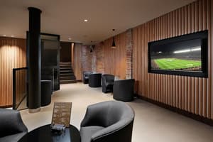 thumbnail: Interior