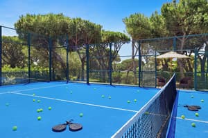 thumbnail: Tennis court
