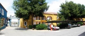 thumbnail: Exterior