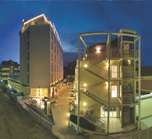 thumbnail: Exterior