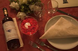 thumbnail: Dining