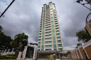 thumbnail: Front of property