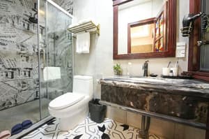 thumbnail: General view