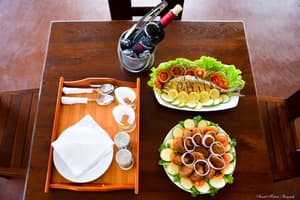 thumbnail: Restaurant