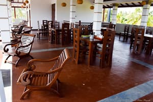 thumbnail: Restaurant