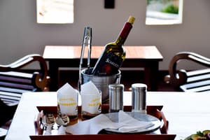thumbnail: Restaurant