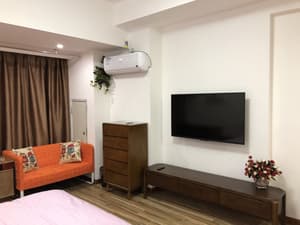 thumbnail: Room