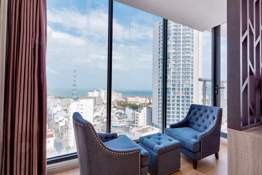 Beach/ocean view