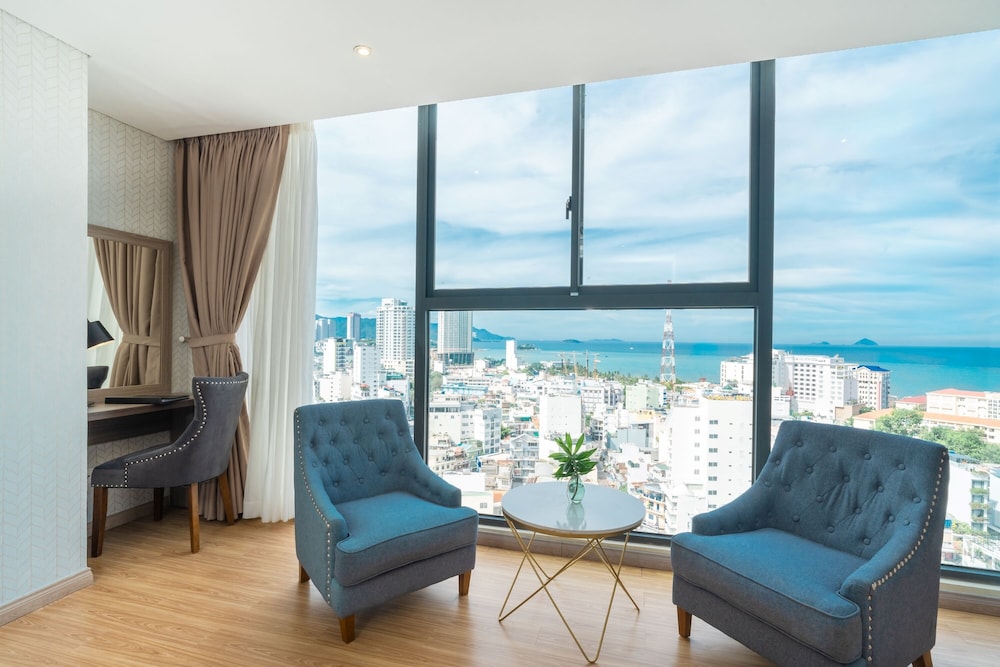 Beach/ocean view