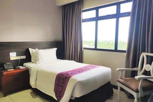 thumbnail: Room