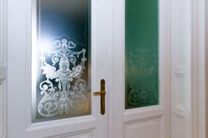 thumbnail: Interior detail