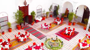 thumbnail: Restaurant