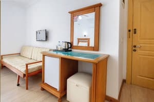 thumbnail: Room