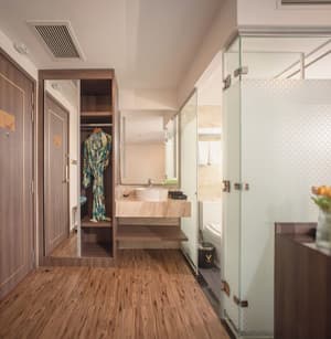 thumbnail: Bathroom