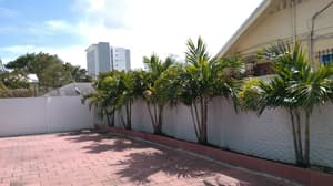 thumbnail: Exterior