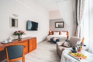 thumbnail: Room