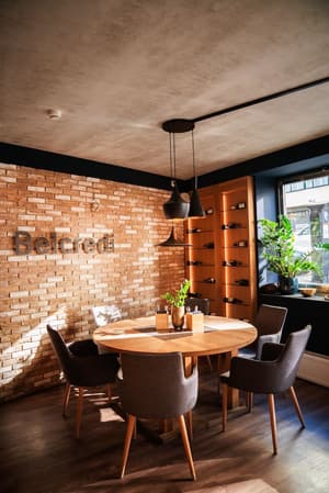 thumbnail: Restaurant