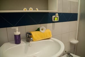 thumbnail: Bathroom sink