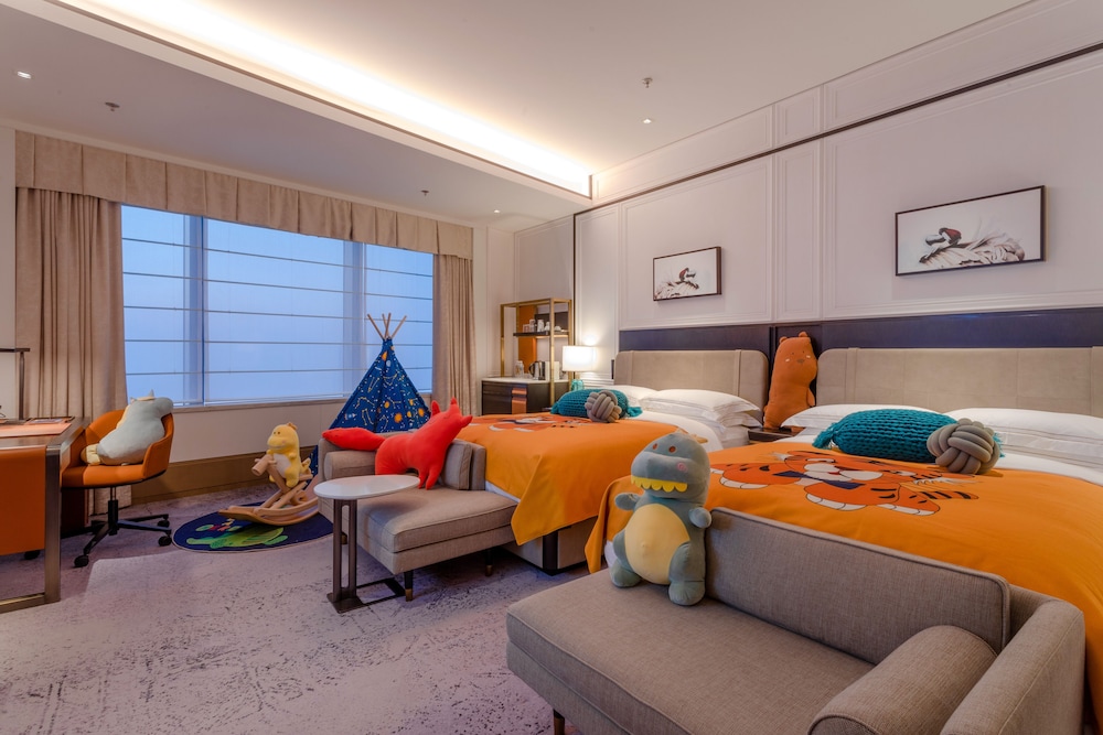 Children's theme room