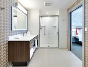 thumbnail: Bathroom shower
