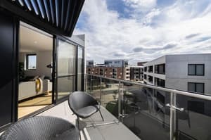 thumbnail: Balcony