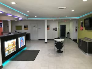 thumbnail: Lobby sitting area