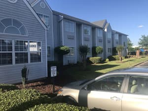 thumbnail: Front of property