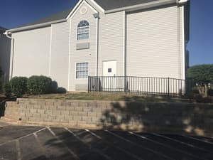 thumbnail: Exterior