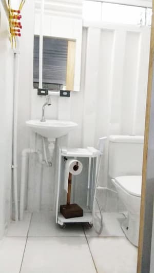 thumbnail: Bathroom
