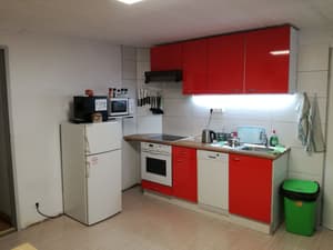 thumbnail: In-room dining