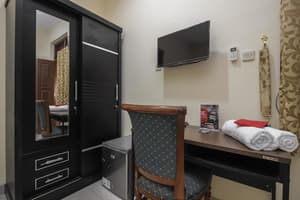 thumbnail: Room