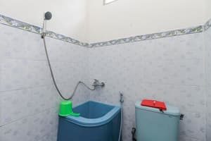 thumbnail: Bathroom