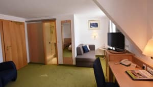 thumbnail: Interior