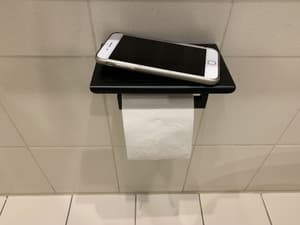 thumbnail: Bathroom amenities