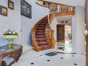 thumbnail: Staircase