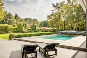 thumbnail: Outdoor pool