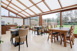 thumbnail: Breakfast area