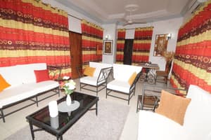 thumbnail: Interior