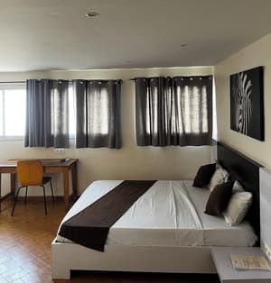 thumbnail: Room amenity