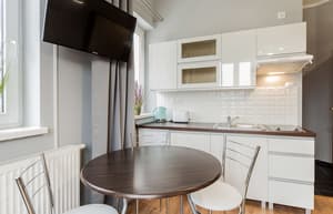 thumbnail: In-room dining