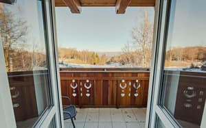 thumbnail: Balcony