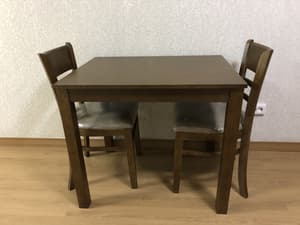 thumbnail: In-room dining
