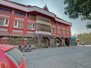 thumbnail: Exterior