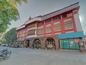 thumbnail: Exterior