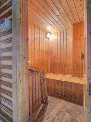 thumbnail: Sauna