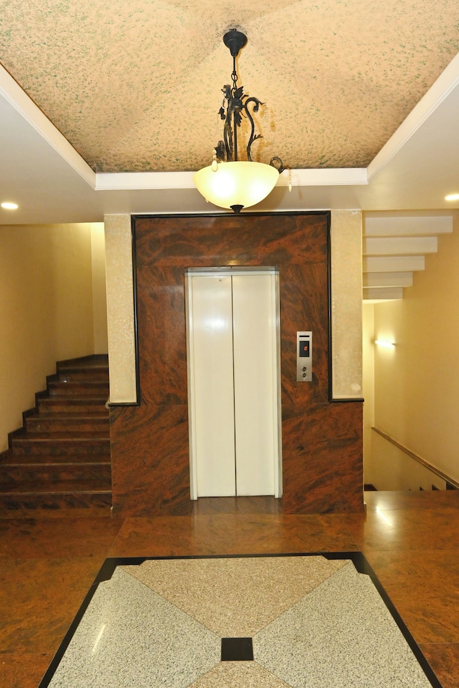 Elevator