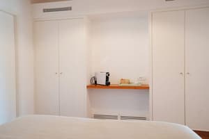 thumbnail: Breakfast area
