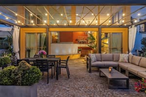 thumbnail: Terrace/patio