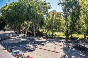 thumbnail: General view