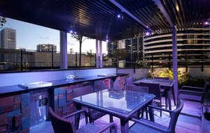 thumbnail: Outdoor dining